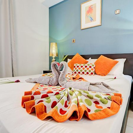 Pereybere Apartment With Breakfast And Private Balcony 佩雷贝勒 外观 照片