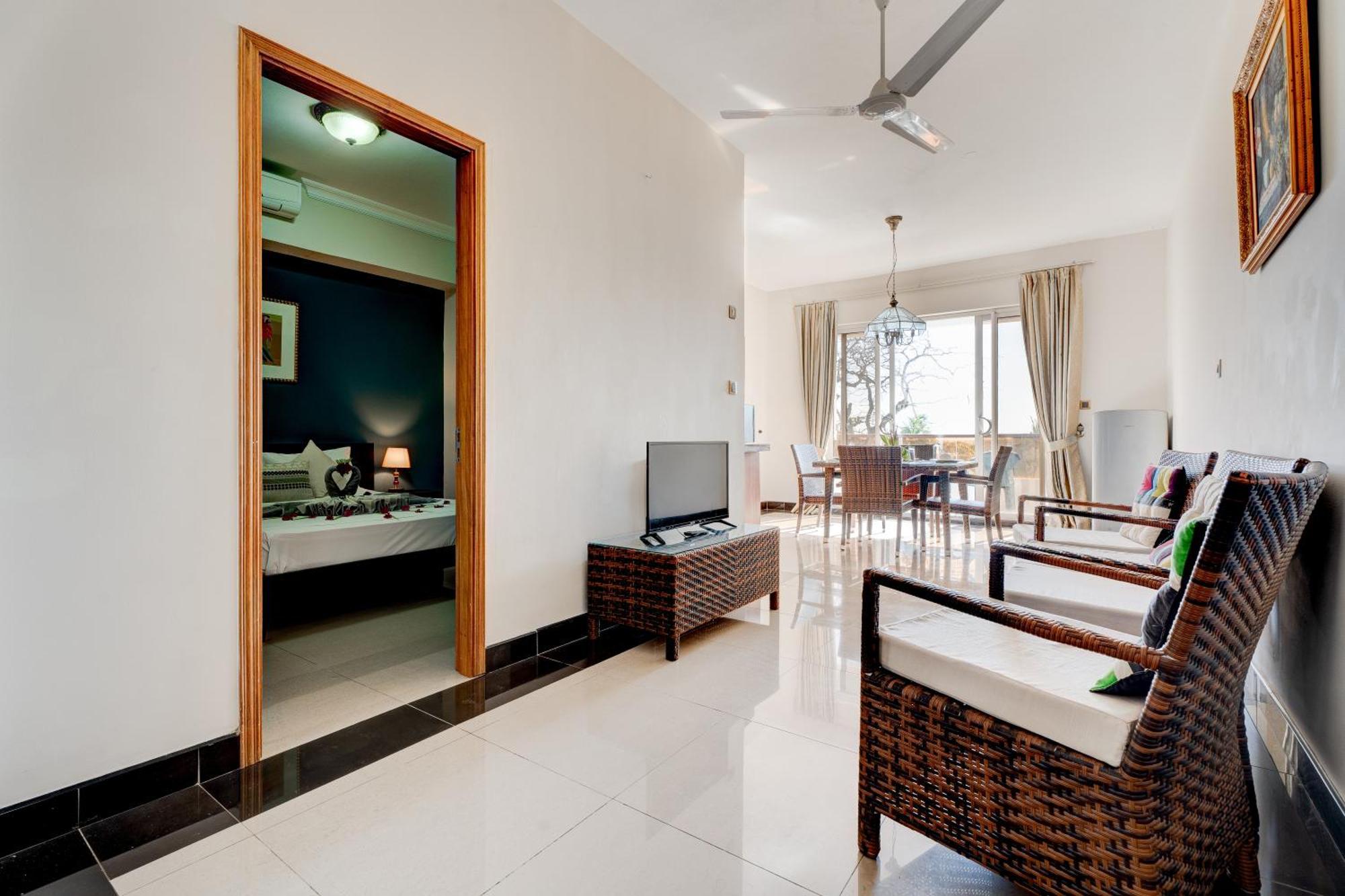 Pereybere Apartment With Breakfast And Private Balcony 佩雷贝勒 外观 照片